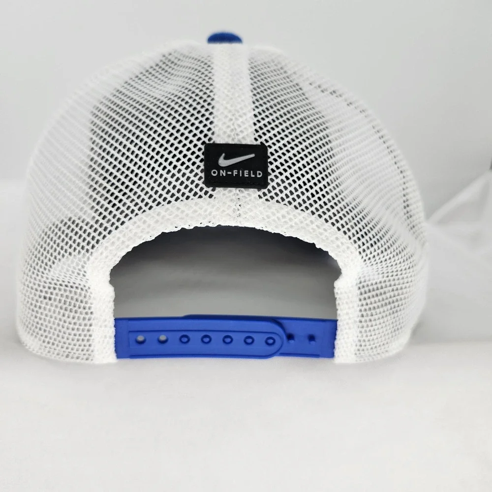 Nike Mens Kentucky Wildcats Dri-FIT Rise Cap M/L Black‎ Trucker Hat Snapback